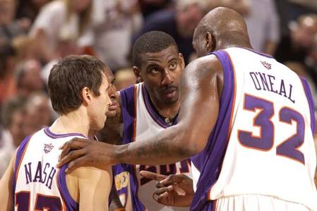 7换1交易大成功！暴脾气轰37分6篮板，率队晋级半决赛