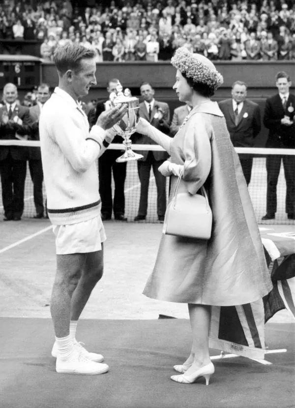 赛奠定了良 赛奠定了良