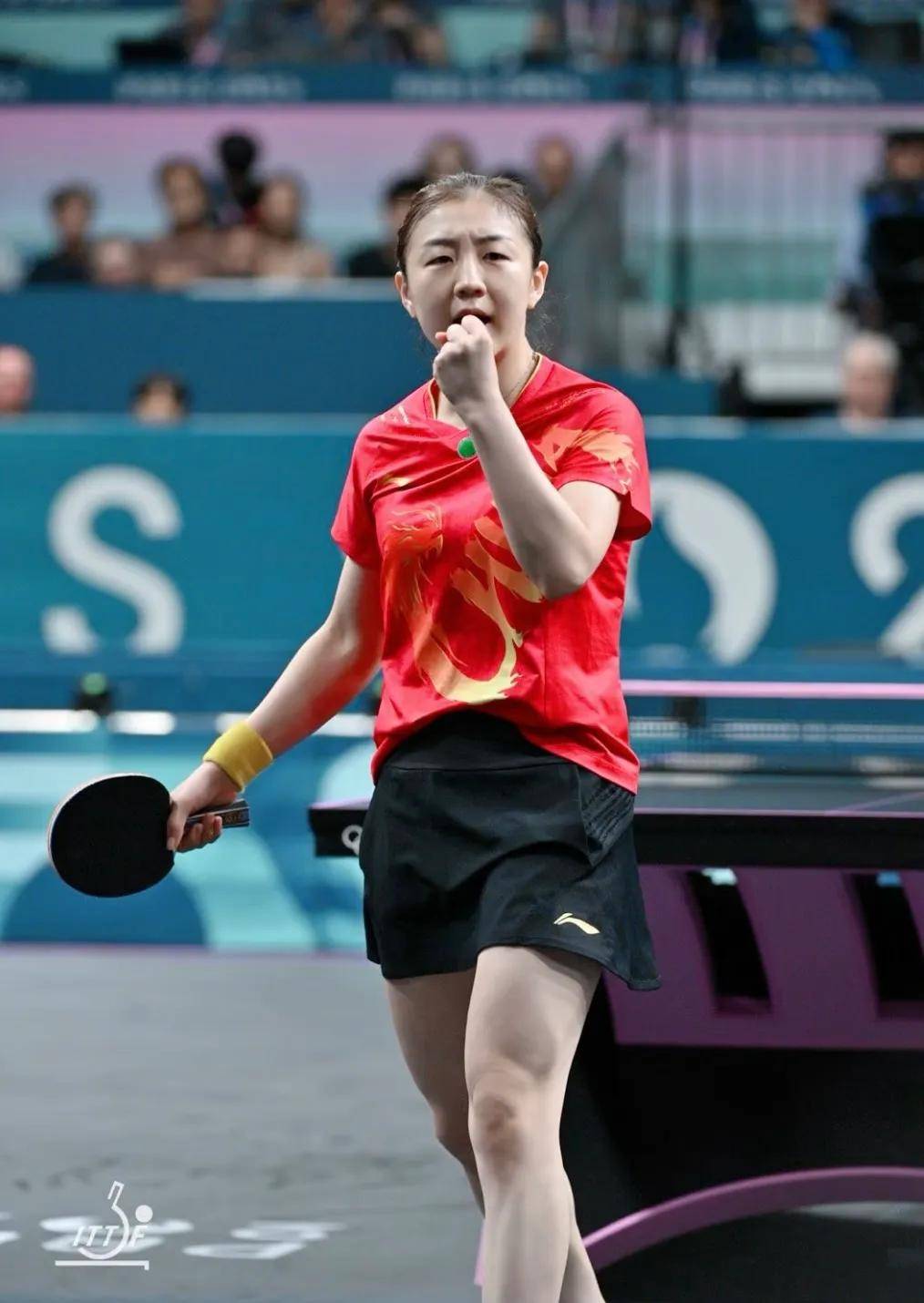 袤土地上 袤土地上